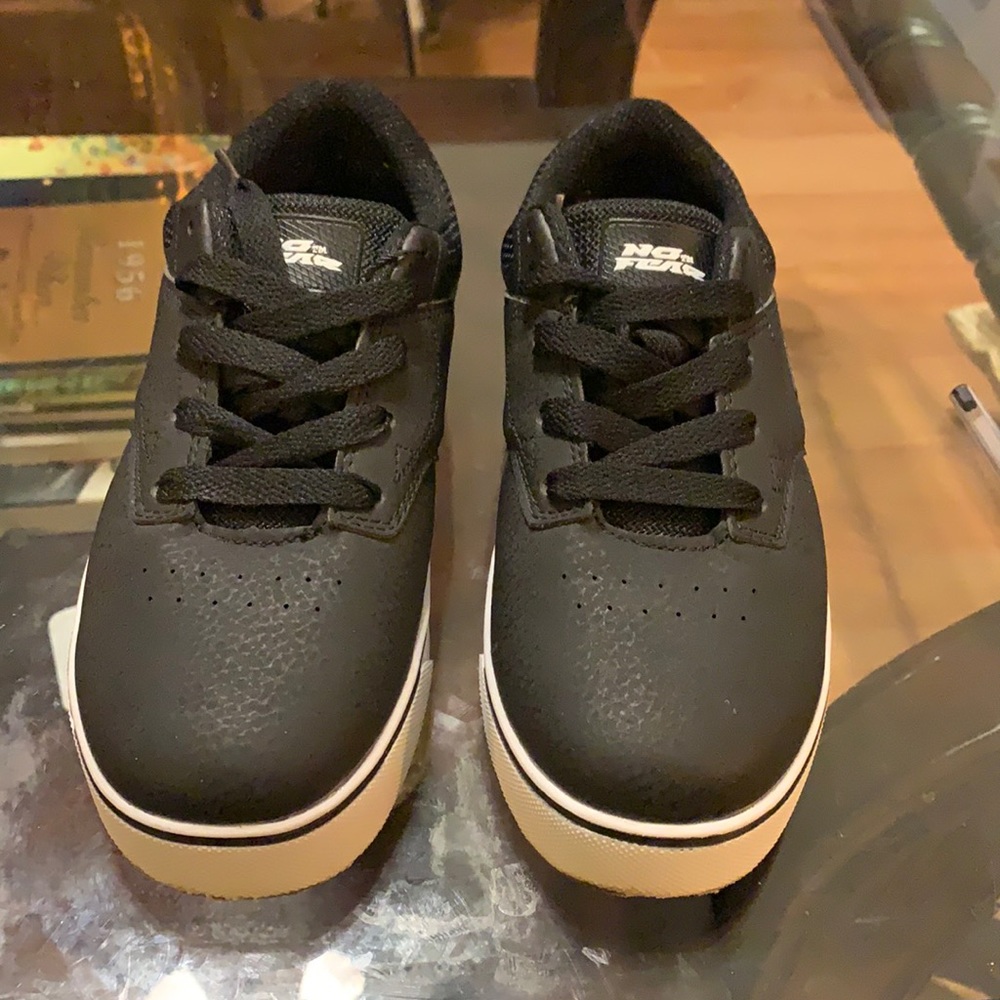 No Fear girls sneakers